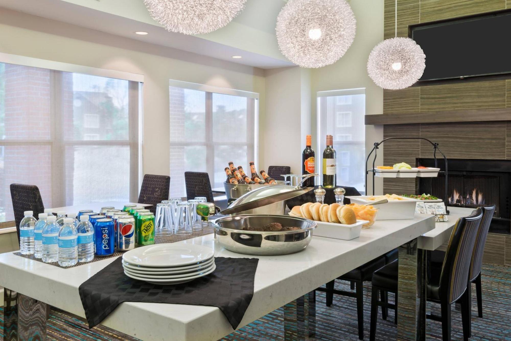 Residence Inn Savannah Midtown Экстерьер фото