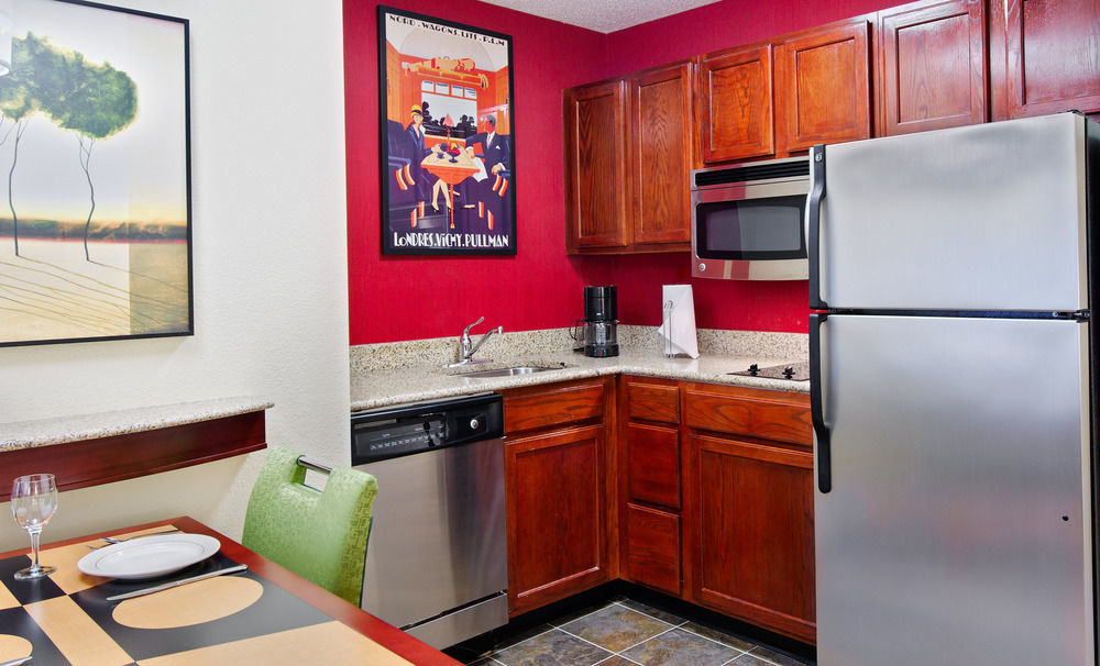Residence Inn Savannah Midtown Экстерьер фото