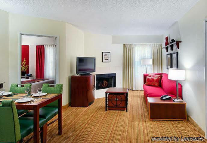 Residence Inn Savannah Midtown Экстерьер фото